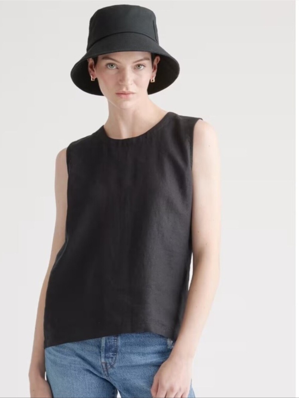 Quince Black Sleeveless Linen Tank Top